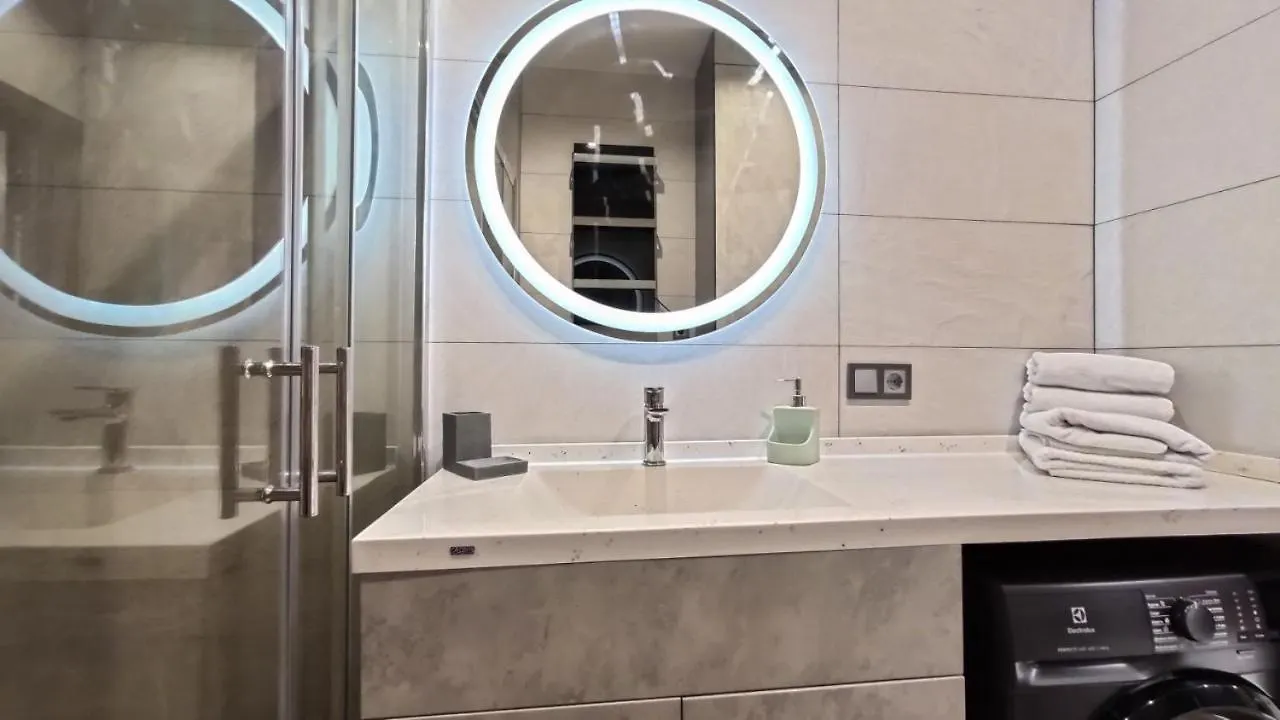 Petrovdom 52,67,205,213 In Smart Apartments In New York Concept House Kyiv