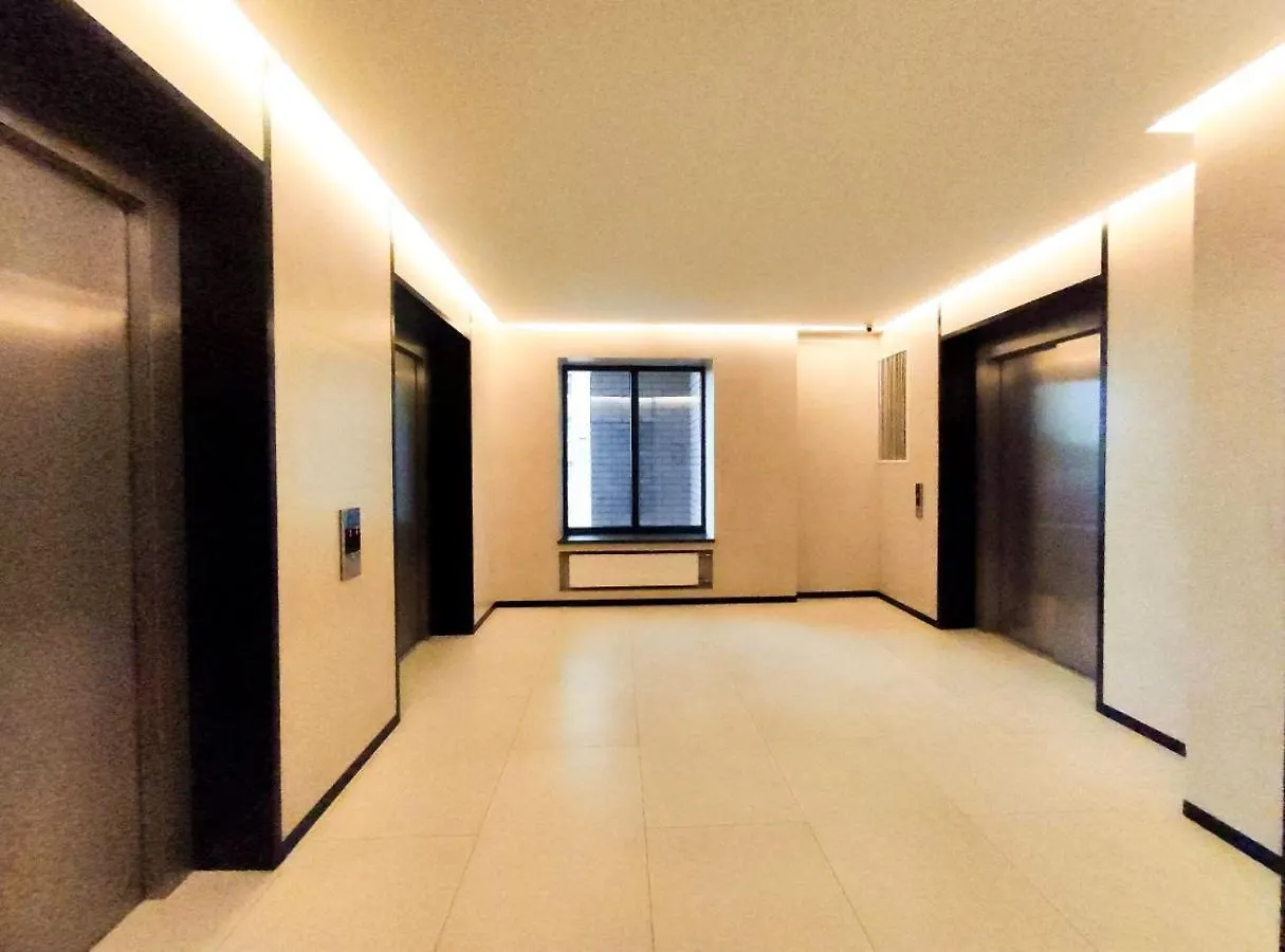 Petrovdom 52,67,205,213 In Smart Apartments In New York Concept House Kyjev