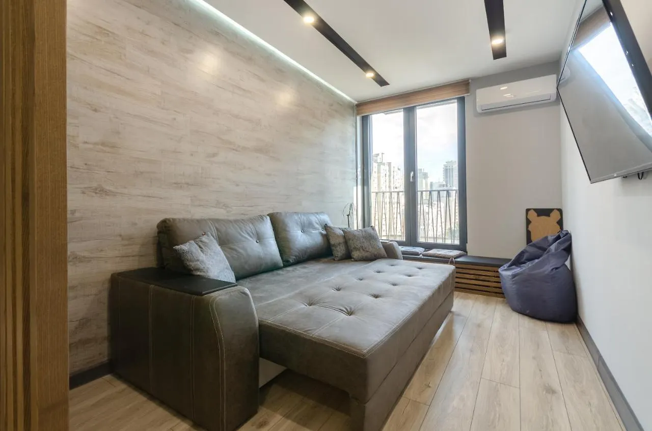 Petrovdom 52,67,205,213 In Smart Apartments In New York Concept House Kyjev