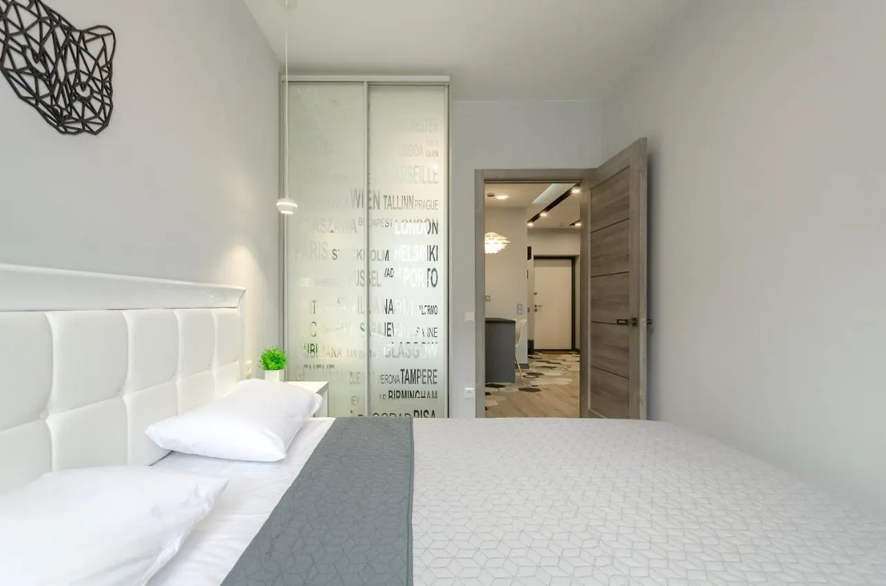 Petrovdom 52,67,205,213 In Smart Apartments In New York Concept House Kyjev